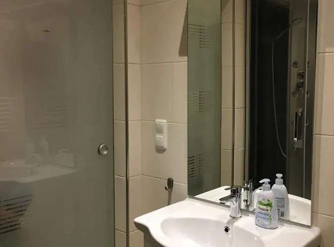 Monteurzimmer - Mit Singlekueche-apartment With Longstayfares * Kaufing